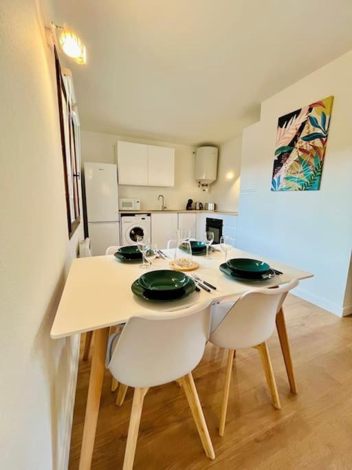 Le Cosy Avec Parking Et Balcon Bourgoin-Jallieu