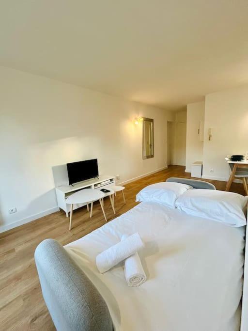 Le Cosy Avec Parking Et Balcon Bourgoin-Jallieu